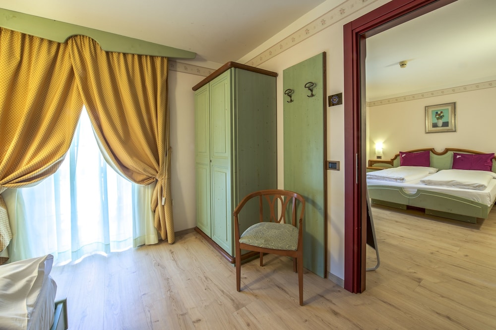 

Torino - Selva di Val Gardena - Albergo Alla Rosa