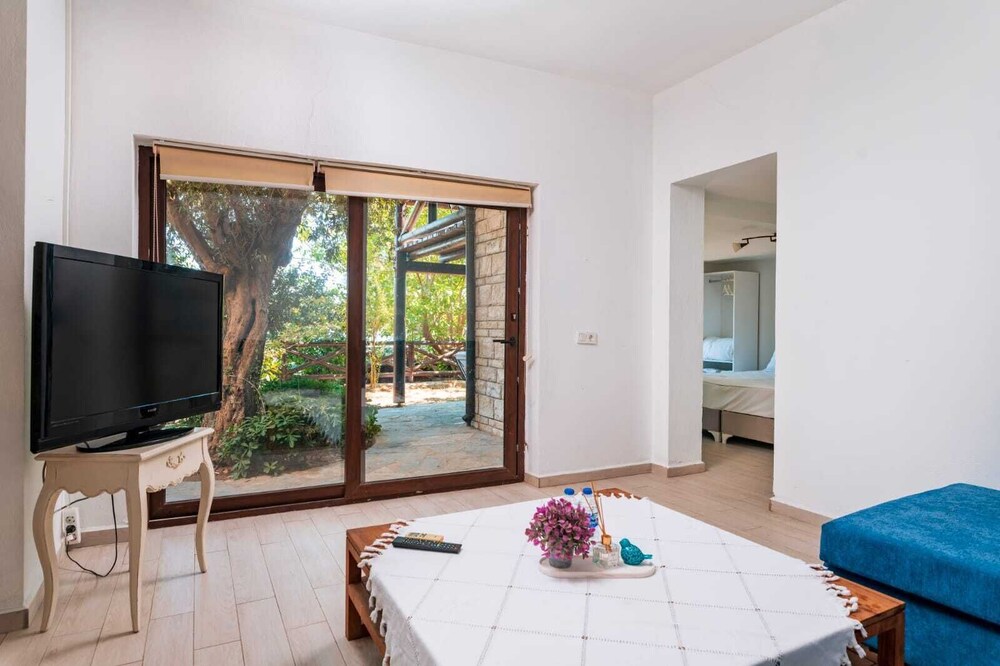 

Roma - Güvercinlik - Yalicapkini Boutique Hotel