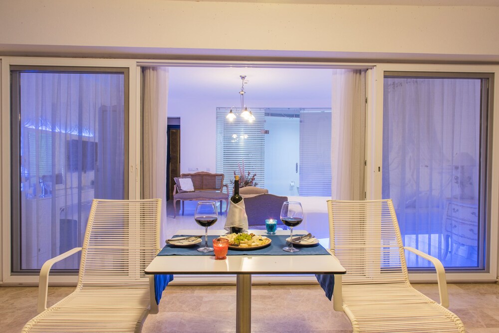 

Roma - Güvercinlik - Yalicapkini Boutique Hotel