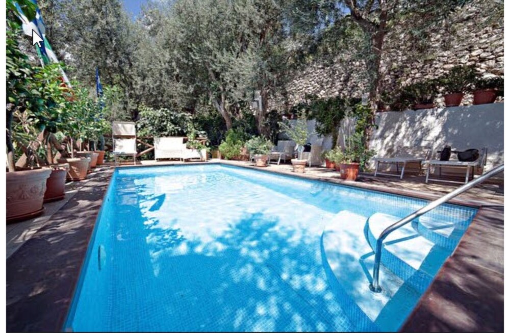 

Milano - Scala - Hotel Villa Bellavista