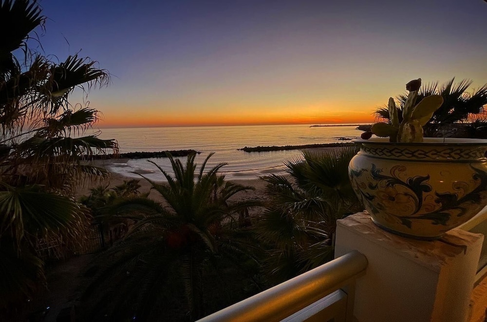 

Torino - Scoglitti - Hotel Sul Mare Al Gabbiano