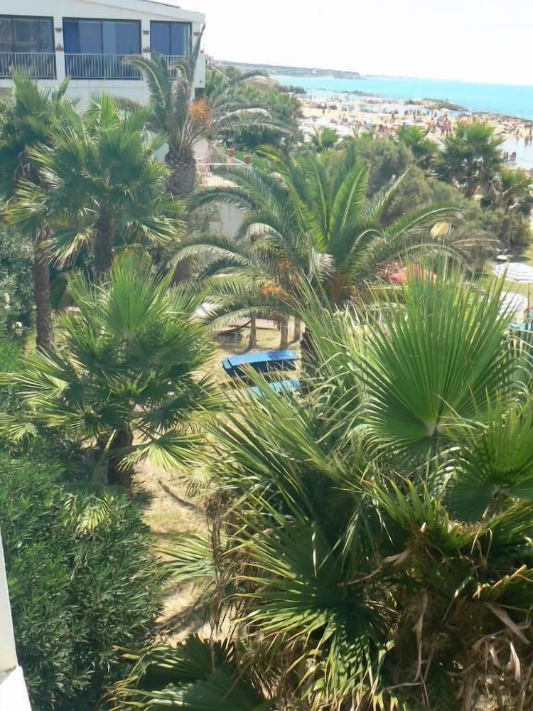 

Bologna - Scoglitti - Hotel Sul Mare Al Gabbiano