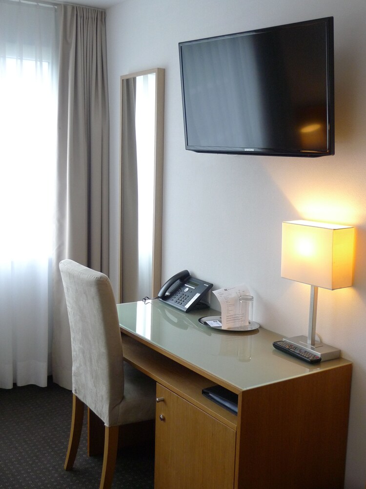 

Milano - Lucerna - Businesshotel Lux