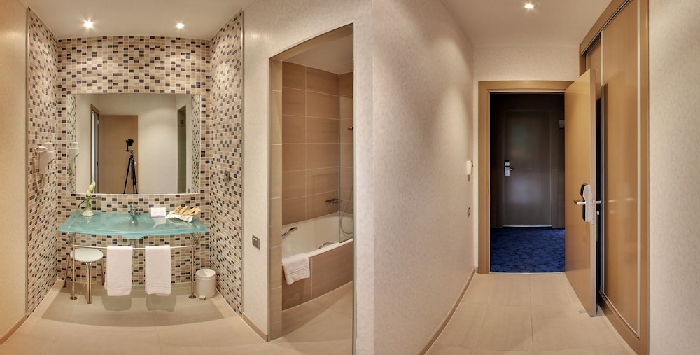 

Lamezia Terme - Costa di Valencia, Spagna - Hotel Mas Camarena