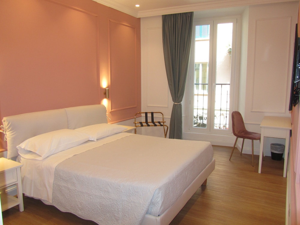 

Bari - Blevio - Hotel Borgovico