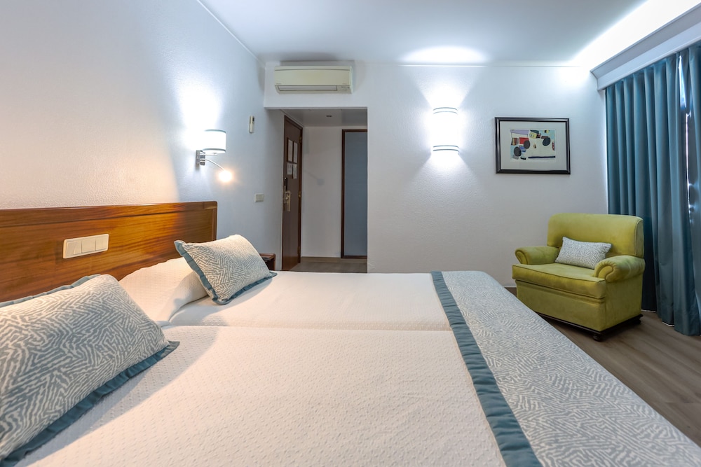 

Roma - Troia - Hotel Arangues