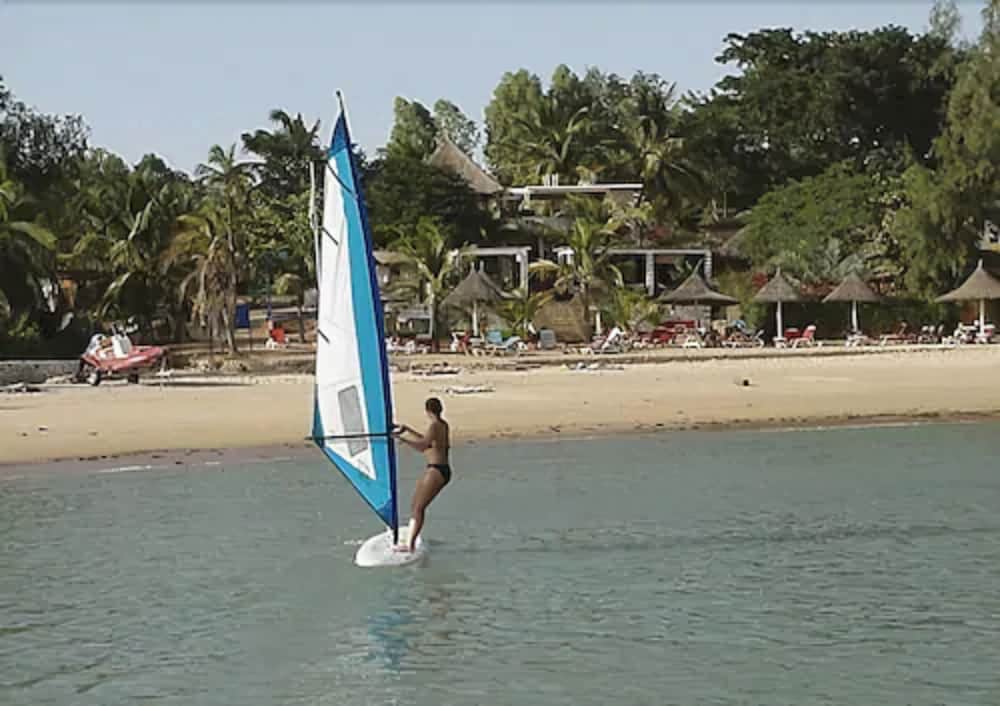 

Bari - Mbour - Hôtel Les Bougainvillées Saly