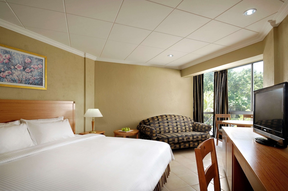 

Roma - Seychelles, Oceano Indiano - Berjaya Beau Vallon Bay Resort & Casino