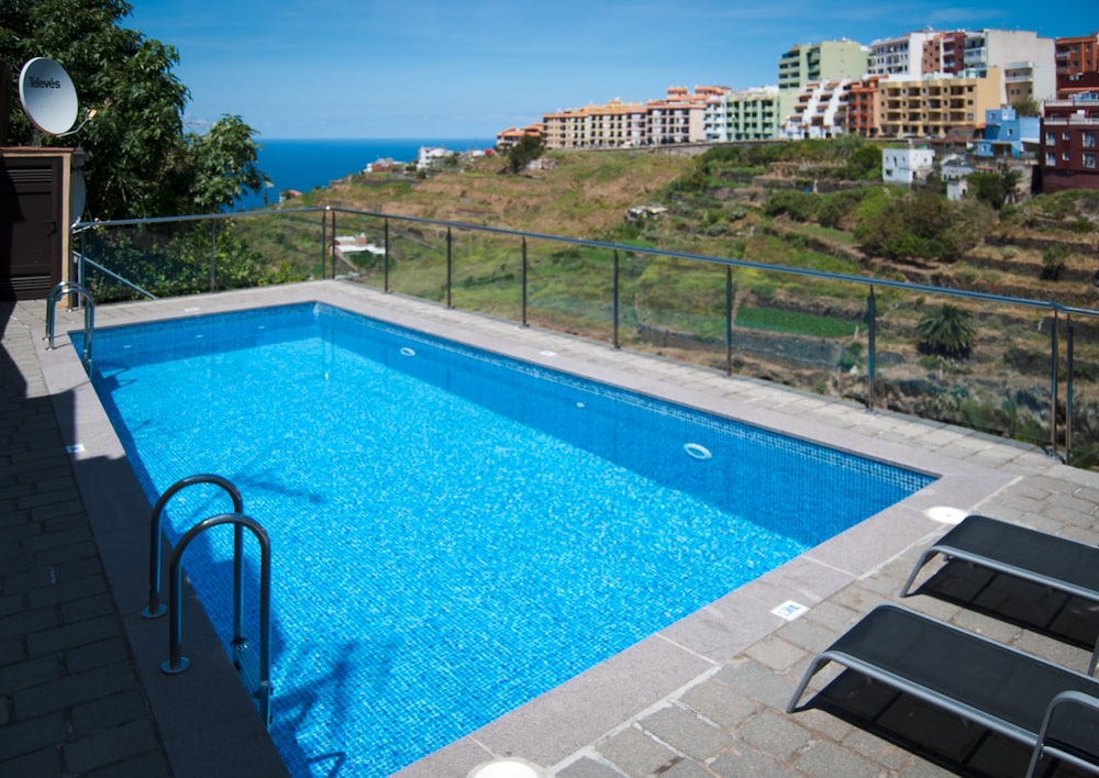 

Pisa - Los Realejos - Hotel Rural Bentor