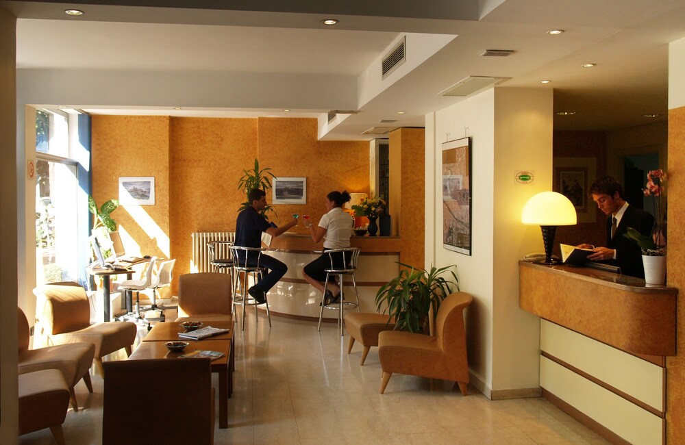 

Brindisi - Firenze - Hotel Meridiana
