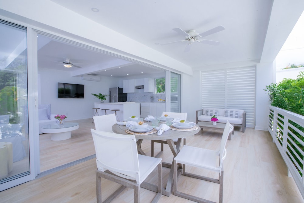 

Milano - Holetown - Mullins Grove Luxury Apartments