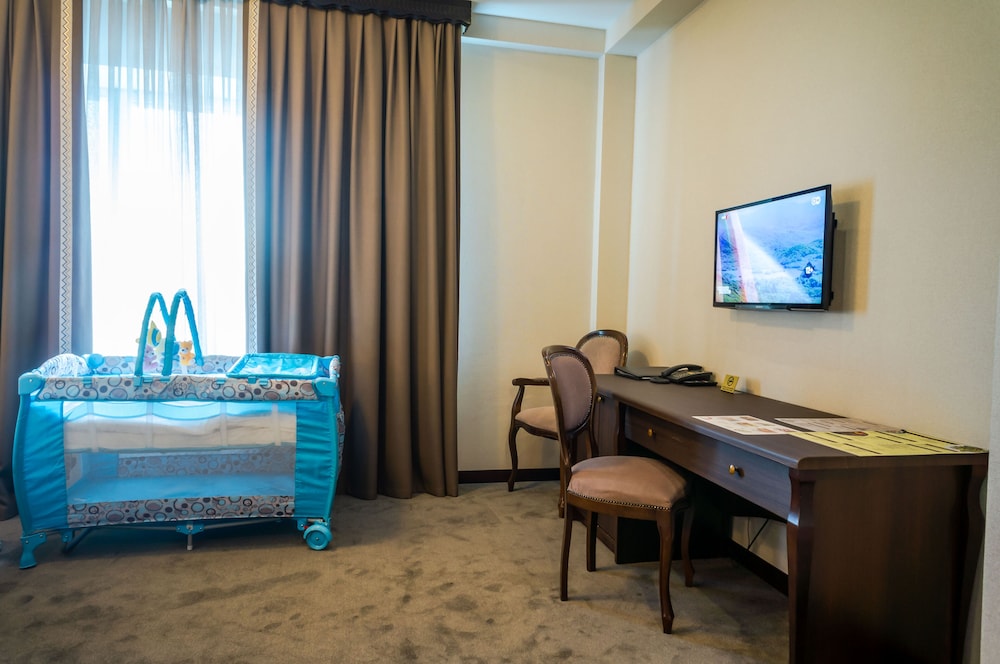 

Roma - Almaty - Royal Palace Hotel