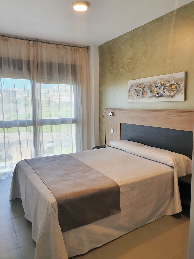 

Bologna - Mairena del Aljarafe - Iberflat Vega De Triana