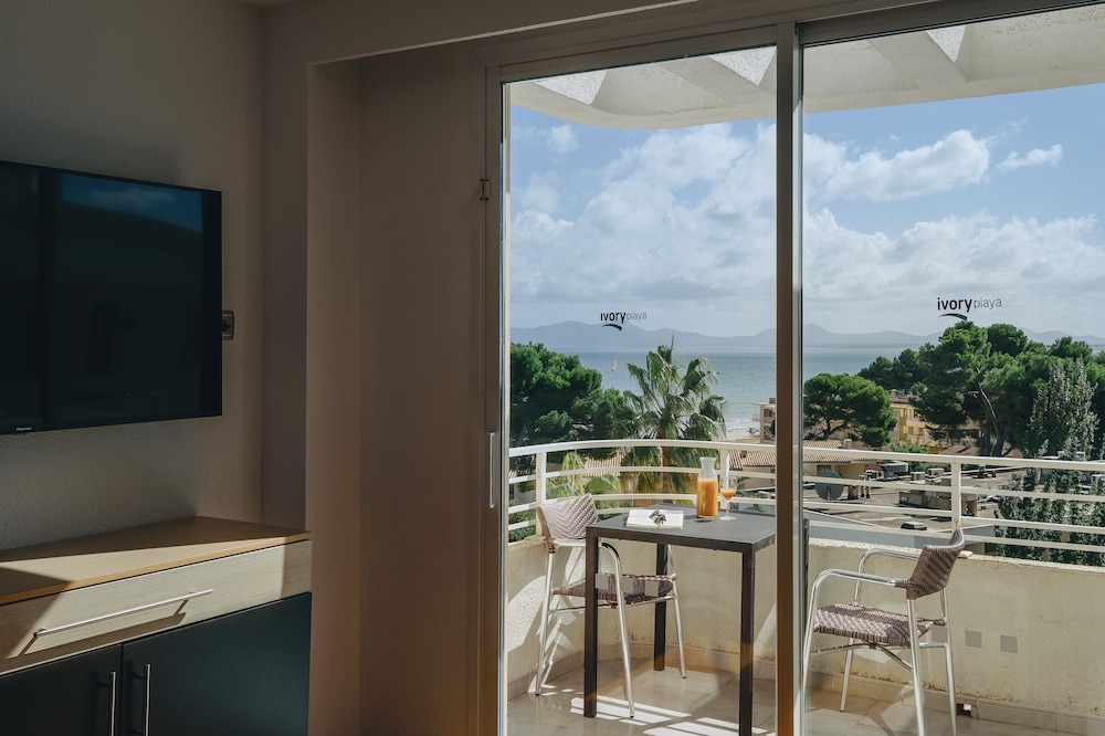 

Genova - Alcudia - Hotel Ivory Playa Sports & Spa