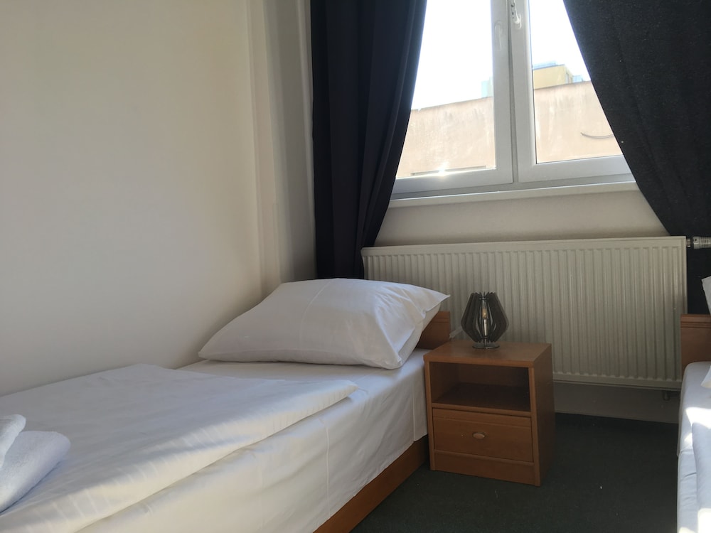 

Milano - Zdiby - Hotel Arko