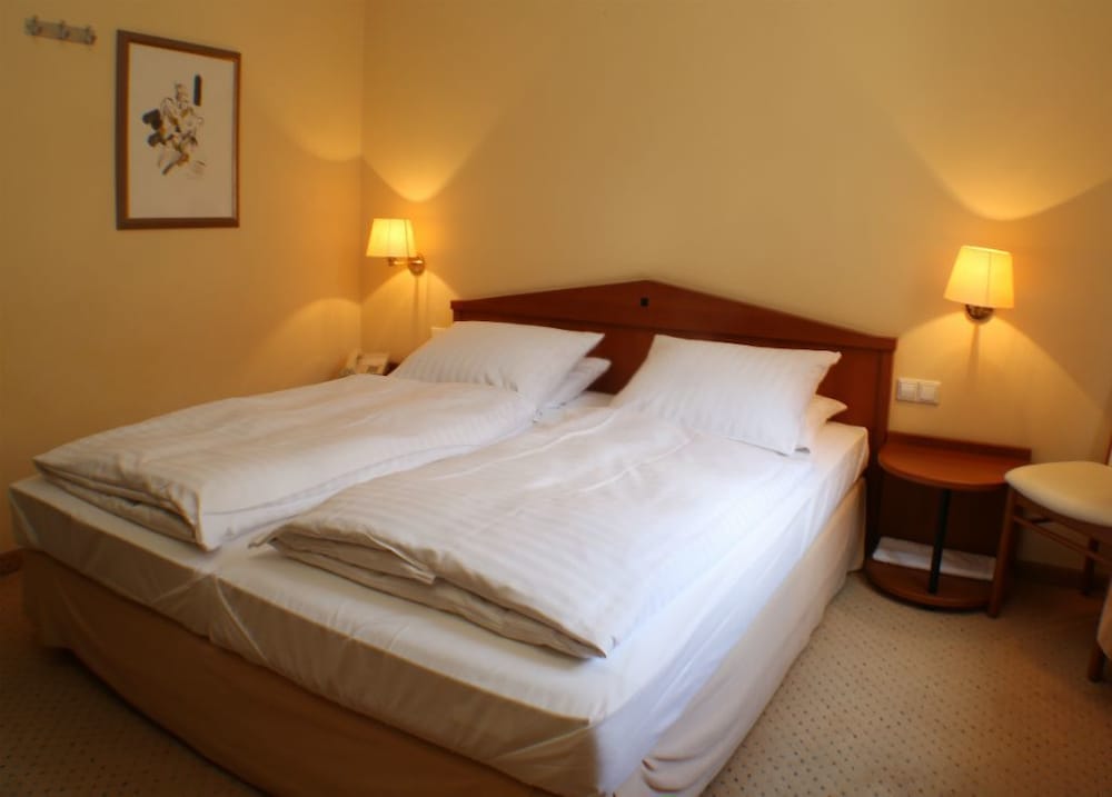 

Milano - Heidelberg - Celine Hotel