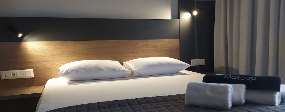 

Venezia - Kateríni - Elizabeth Queen Luxury Rooms