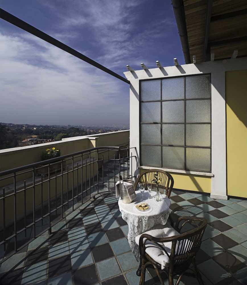 

Comiso - Grottaferrata - Hotel Cacciani