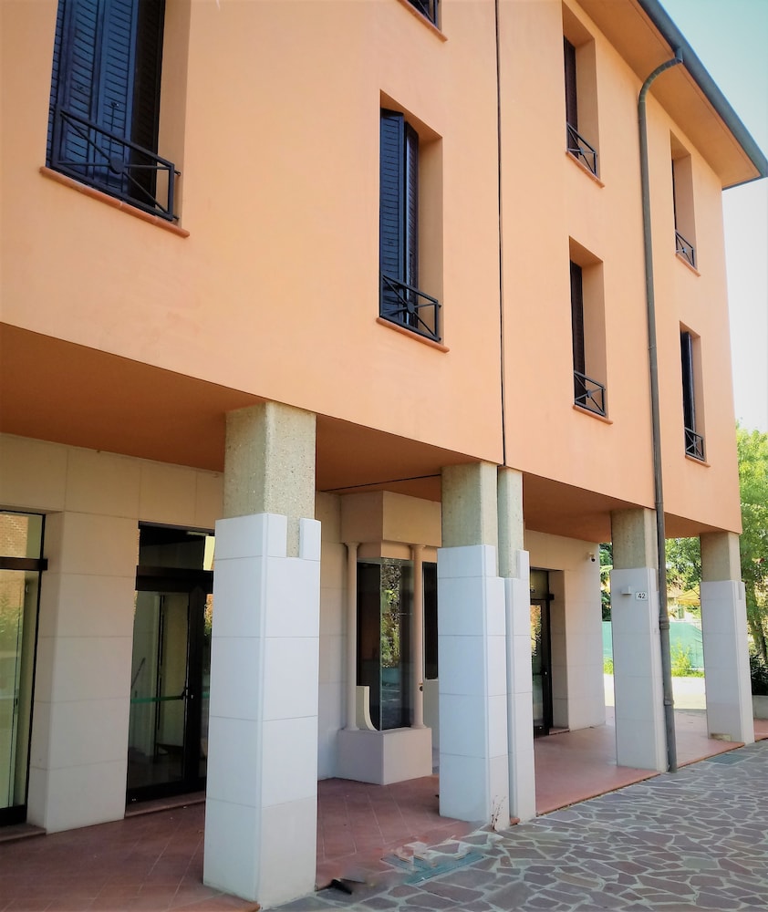 

Bari - Imola - HOTEL DOZZA