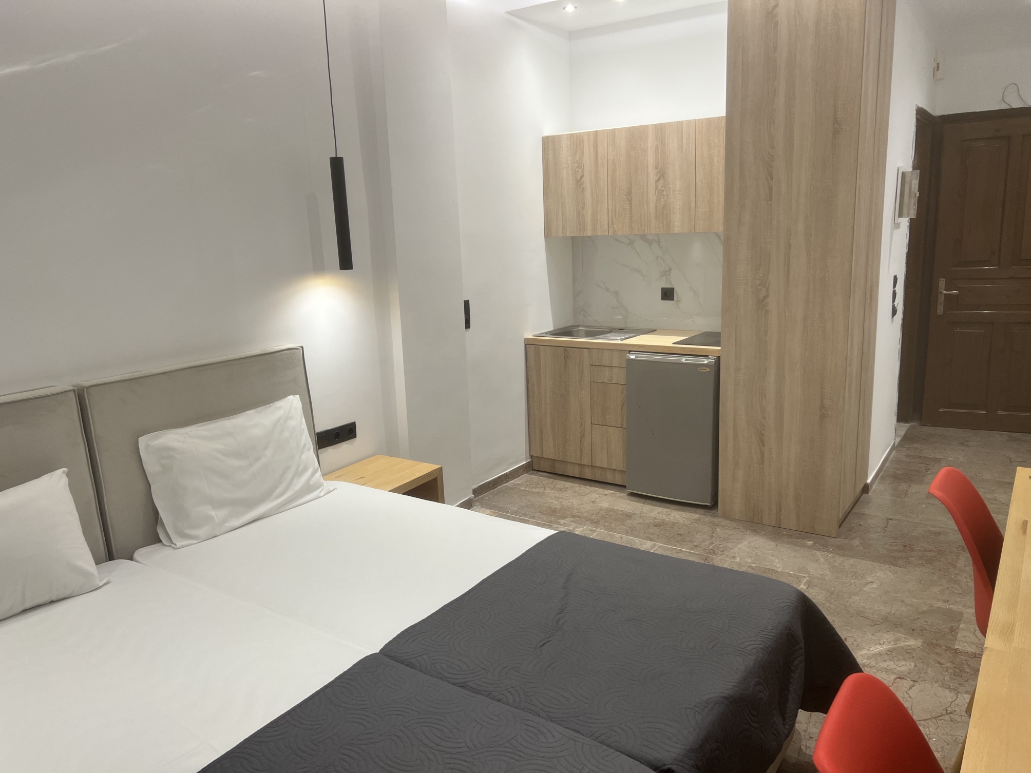 

Bari - Kassiopi - Saint Spiridon Aparthotel
