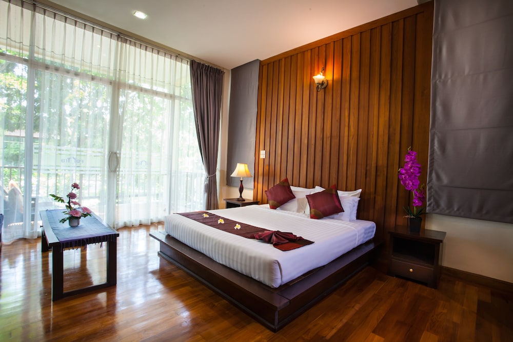 

Napoli - Koh Samui - Pattra Vill Resort
