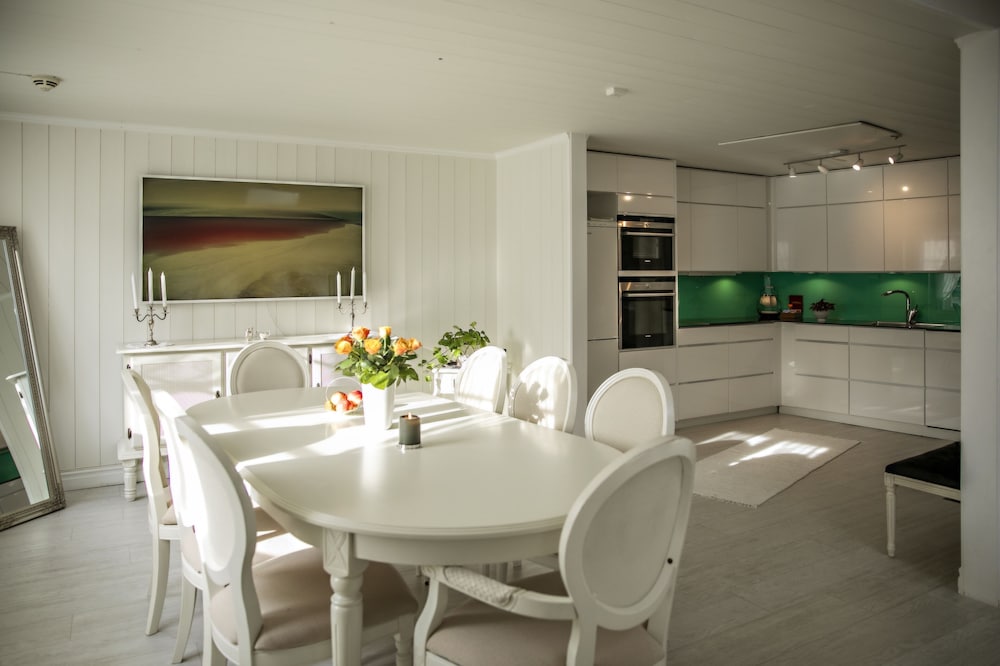 

Roma - Fredrikstad - Gamlebyen Hotell - Fredrikstad