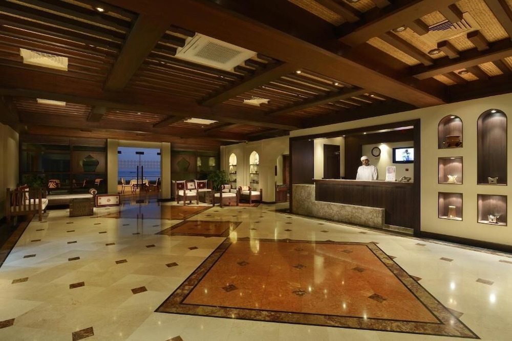 

Bologna - Khasab - Atana Khasab Hotel