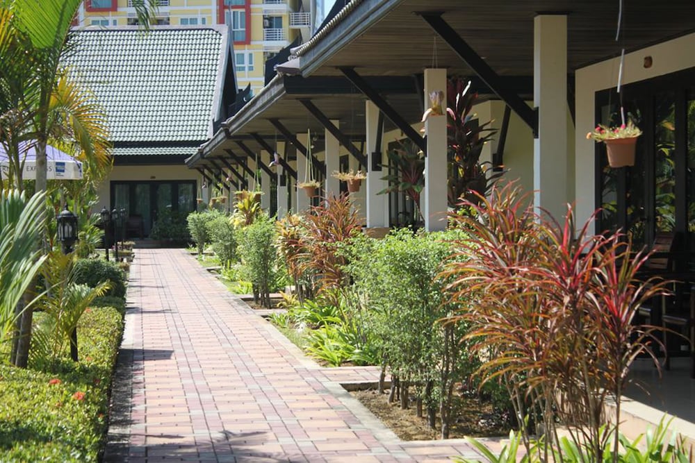 

Napoli - Thalang - Airport Resort Phuket