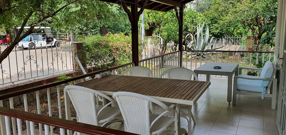 

Firenze - Göcek - A&B Home Hotel