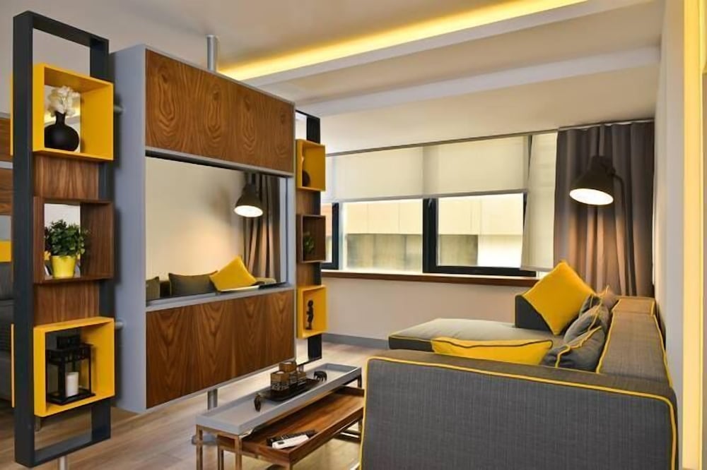 

Milano - Izmir, Turchia - Spil Suites
