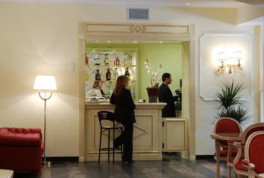 

Palermo - Mostacciano - Hotel Quadrifoglio Roma Eur
