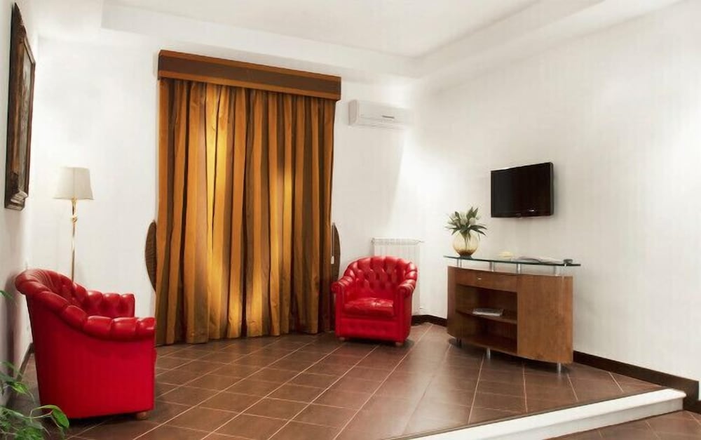 

Olbia - Mostacciano - Hotel Quadrifoglio Roma Eur