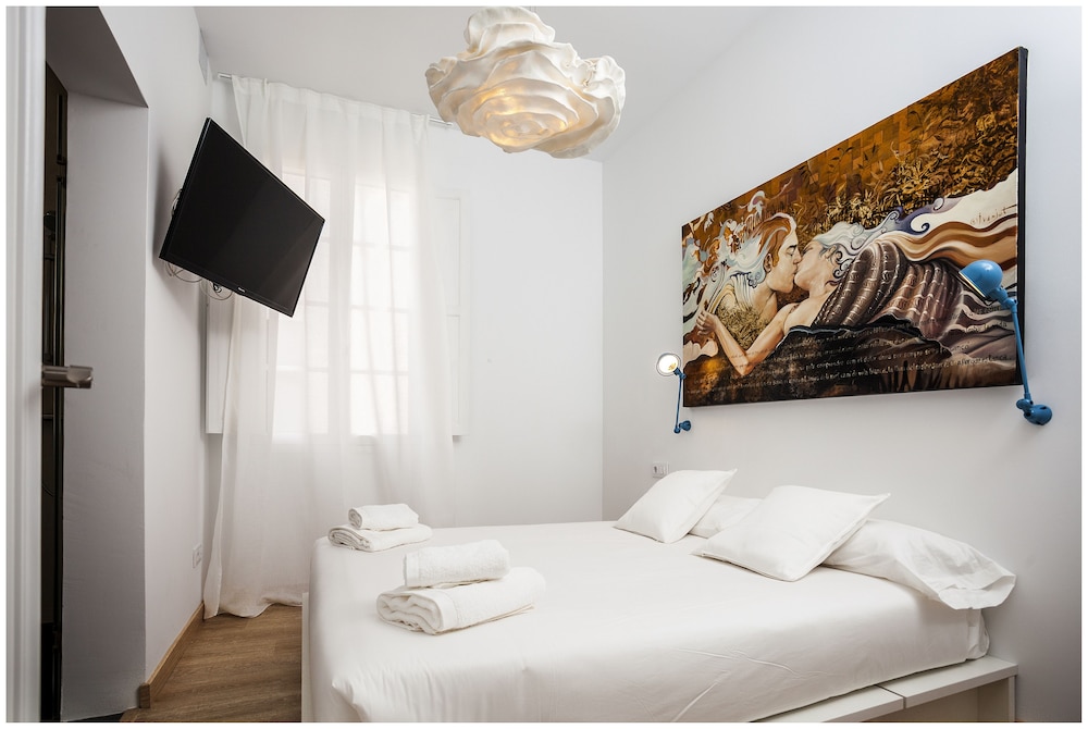 

Bologna - Cala Blanca - Cheap & Chic Hotel