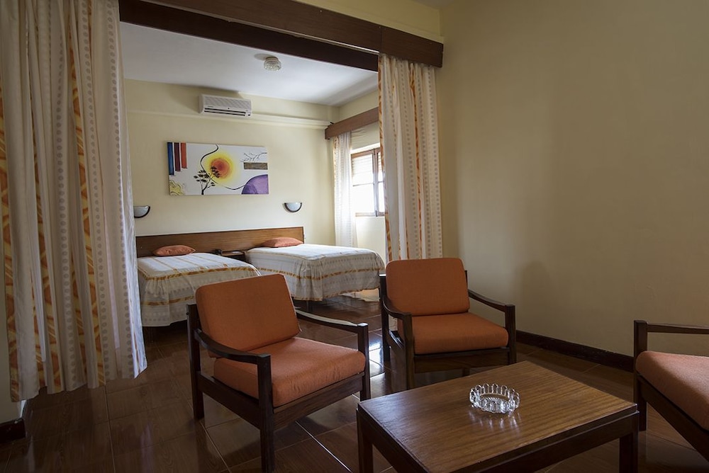 

Bologna - Mindelo, Isola di São Vicente - Apart Hotel Avenida