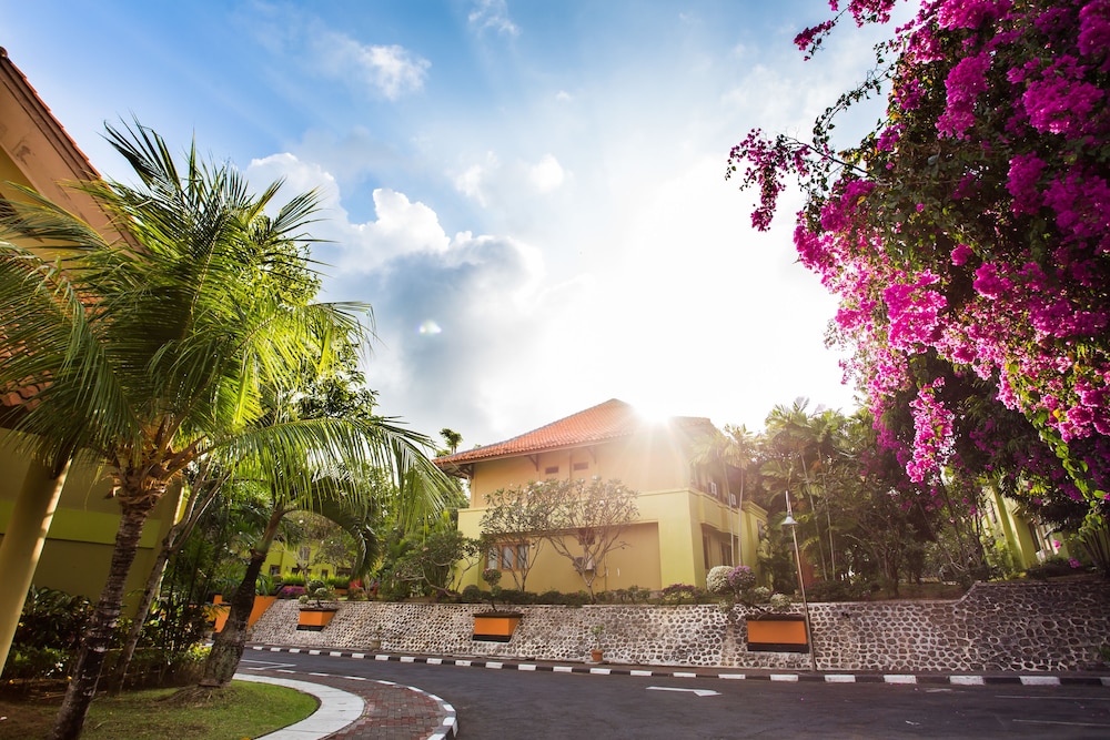 

Napoli - Nusa Dua - Bali - Plagoo Holiday Hotel