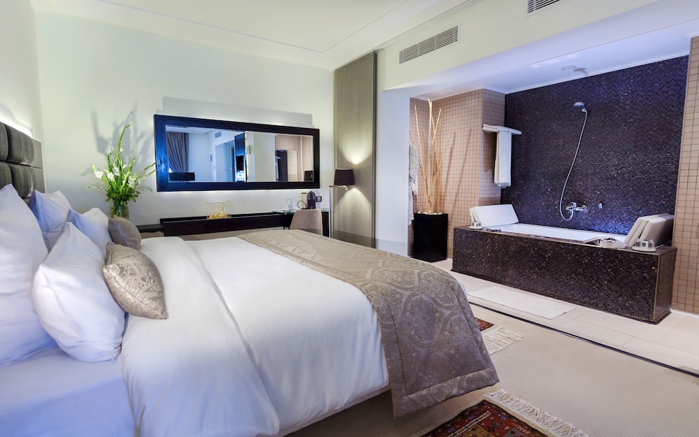 

Catania - Tunisi - Business Hotel Tunis