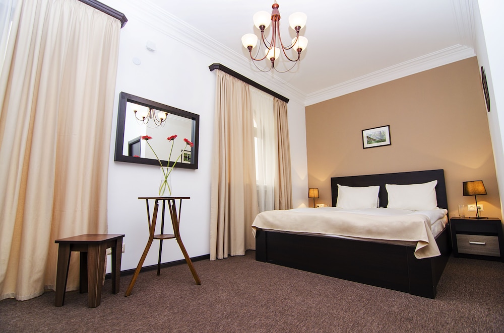 

Milano - Yerevan - City Centre Hotel