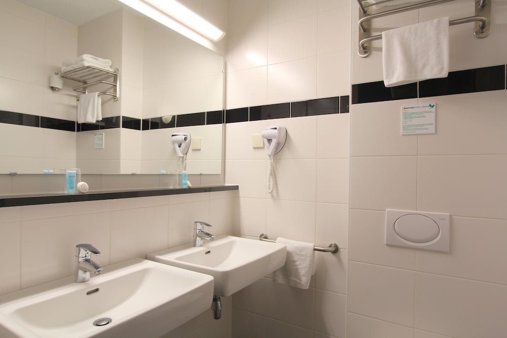

Roma - Rotterdam - Bastion Hotel Barendrecht