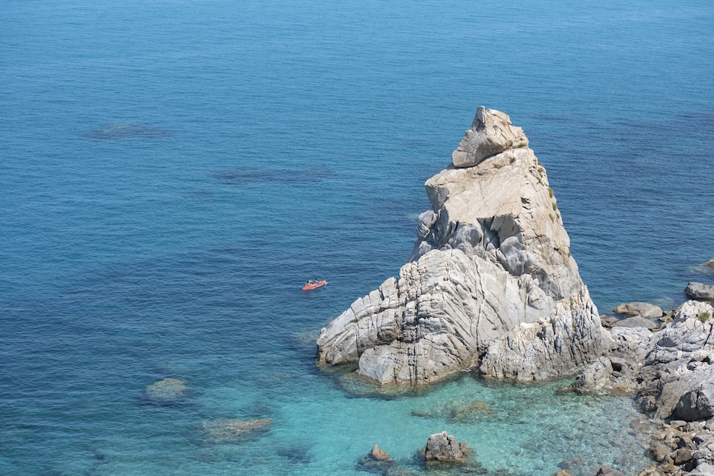 

Trieste - Calabria, Mare Italia - Il Poggio Di Tropea