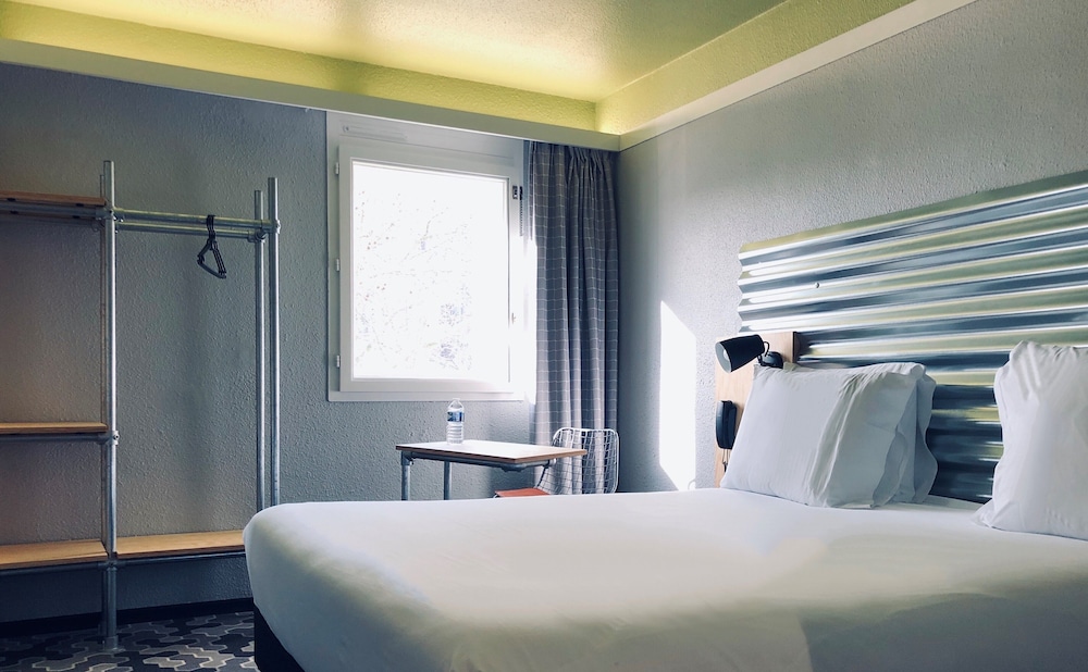 

Alghero - Gonesse - Ibis Styles Bobigny Centre Préfecture