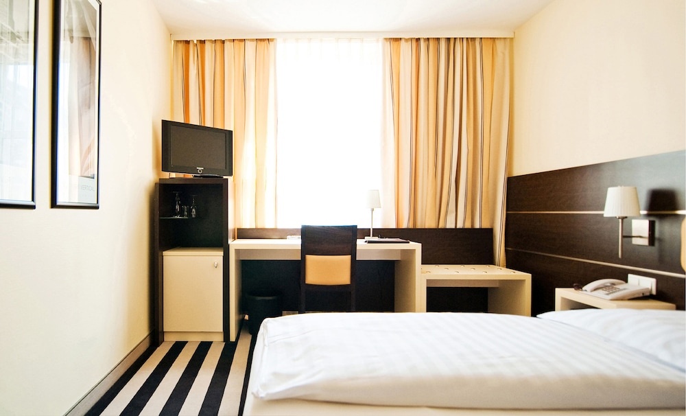 

Pescara - Francoforte sul Meno - Bristol Hotel - Frankfurt City