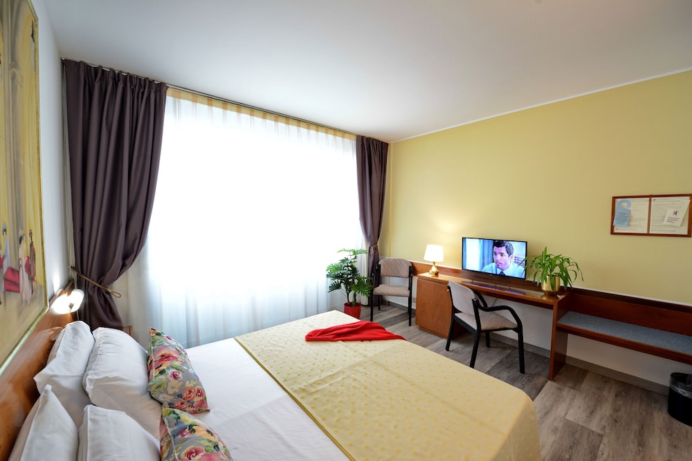

Cagliari - Lugagnano di Sona - Hotel Krystal