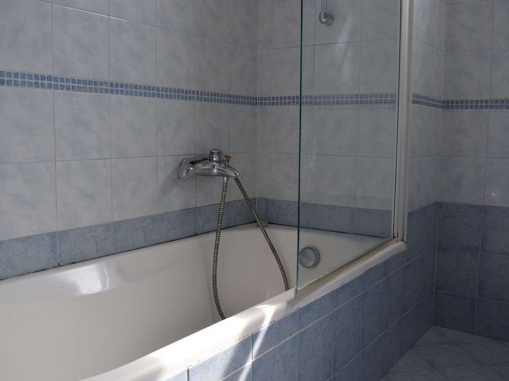 

Milano - Riviera Romagnola, Mare Italia - Hotel Bamby
