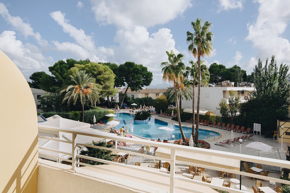 

Milano - Playa de Muro - Hotel Ivory Playa Sports & Spa