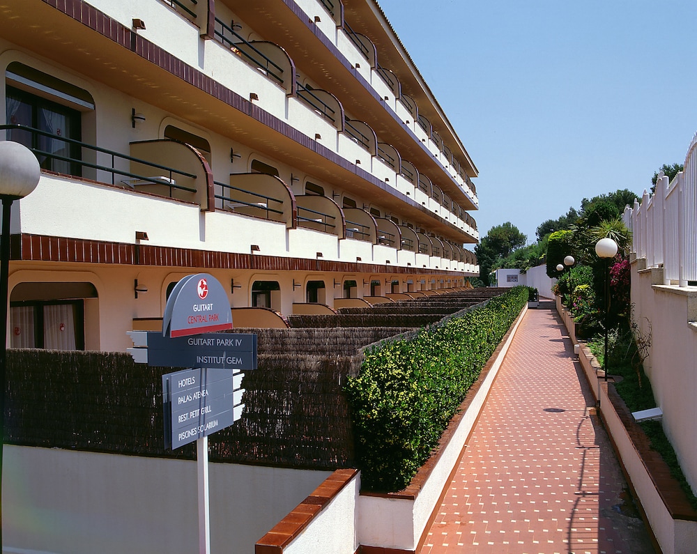 

Roma - Tossa de Mar - Apartamentos Guitart