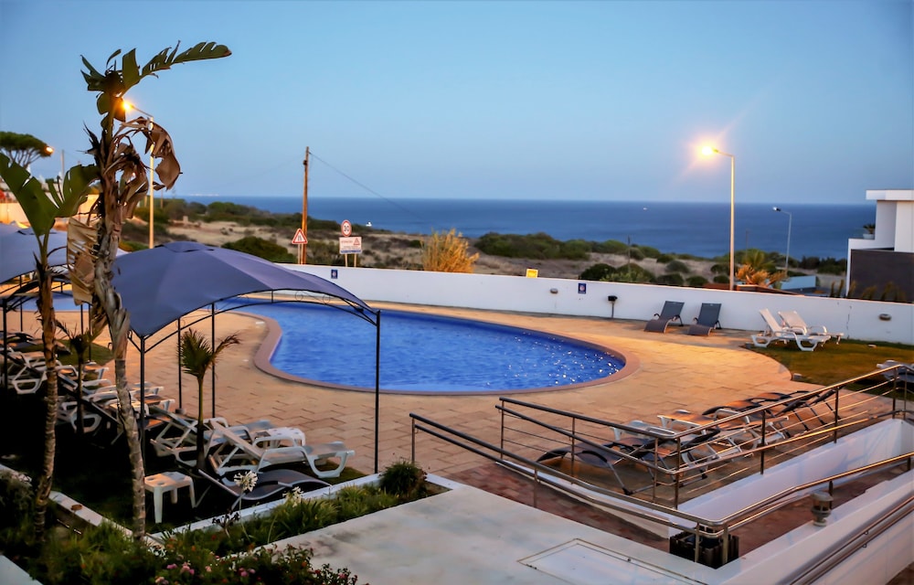 

Roma - Albufeira - Hotel Maritur - Adults Only
