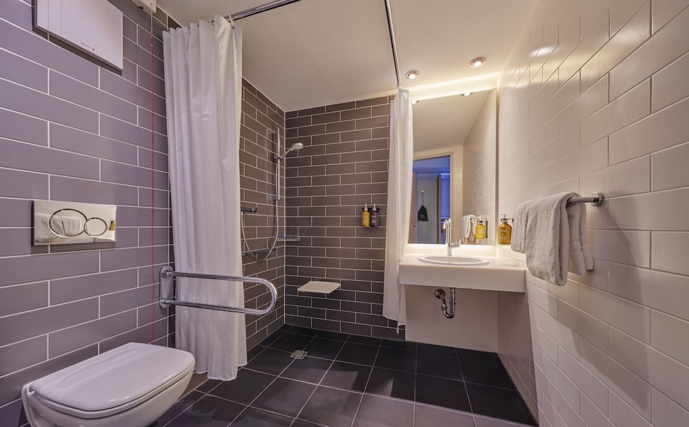 

Milano - Ratingen - Holiday Inn Express DUSSELDORF - CITY NORTH