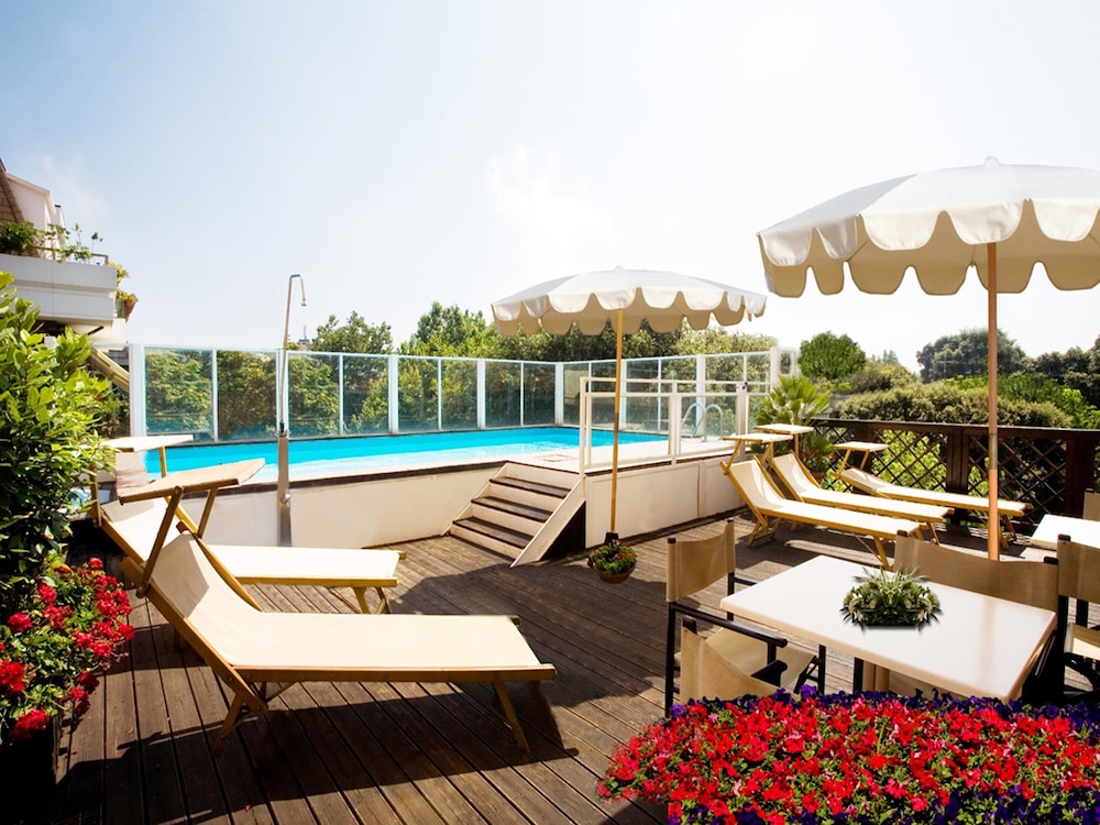 

Catania - Pesaro - Hotel Savoy