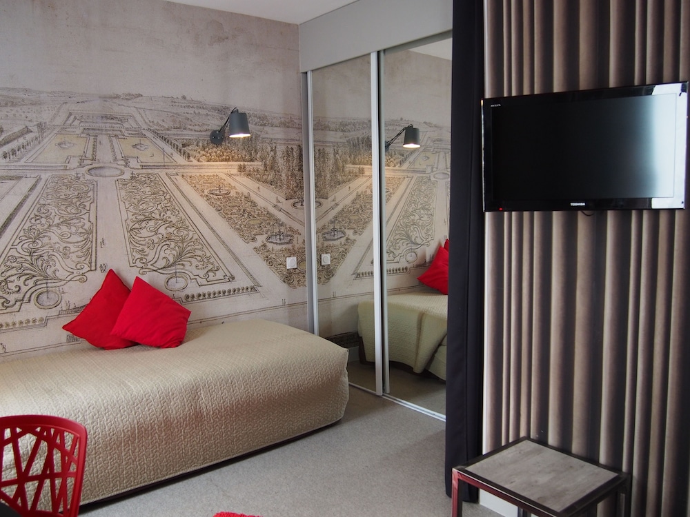 

Roma - Boulogne-Billancourt - Porte de Versailles Hotel