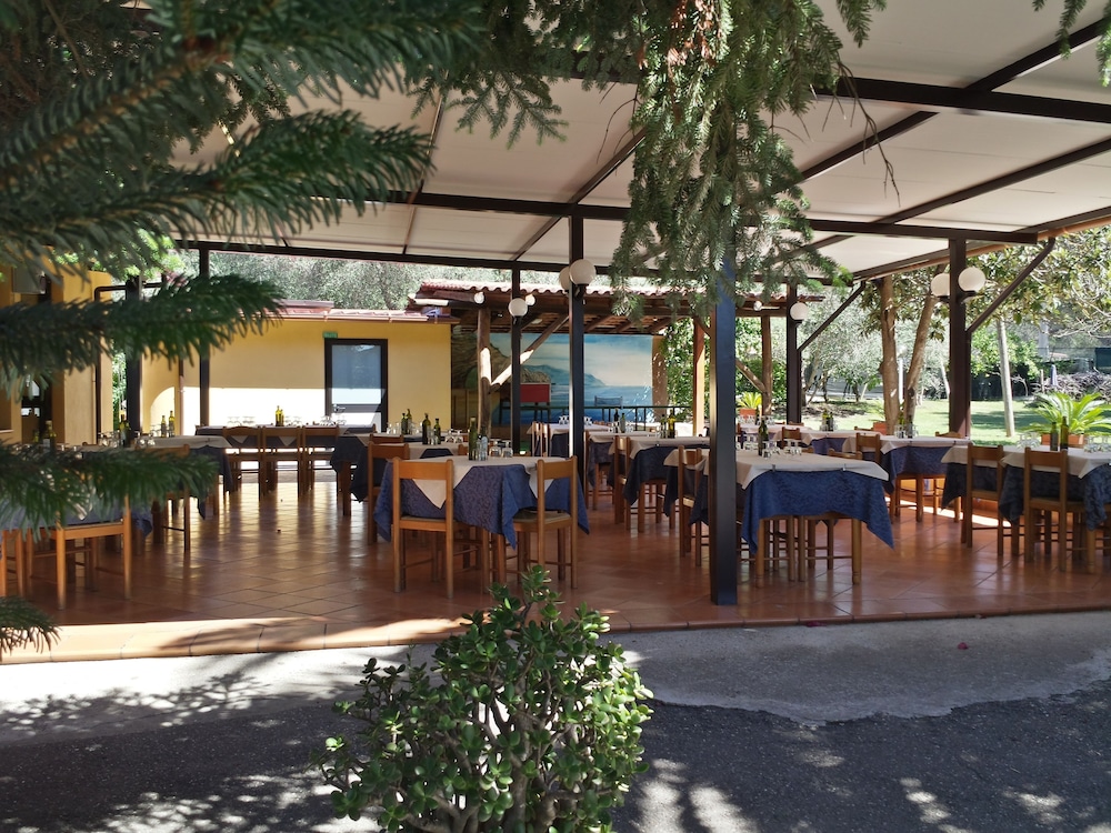 

Napoli - Marina di Camerota - Hotel Residence Il Rifugio